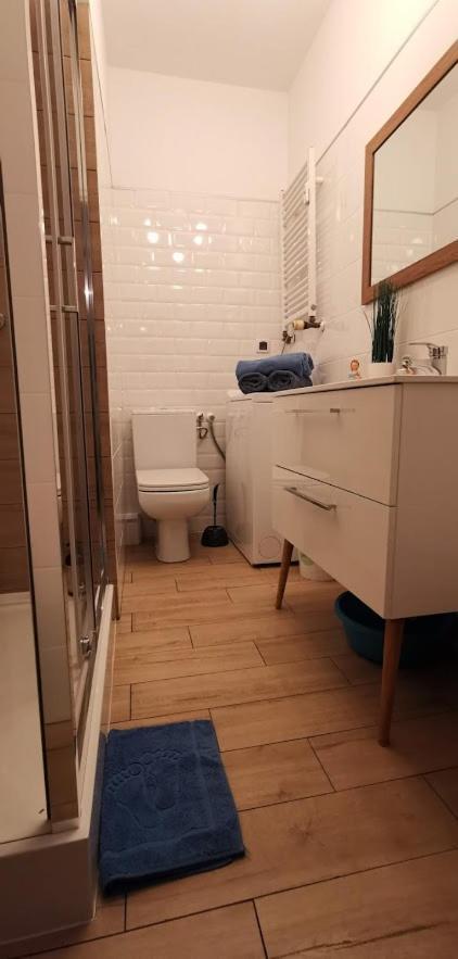 Apartament Kolobrzeg Starowka Welcome Home Exteriör bild