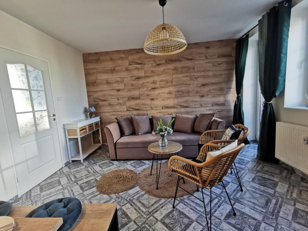 Apartament Kolobrzeg Starowka Welcome Home Exteriör bild