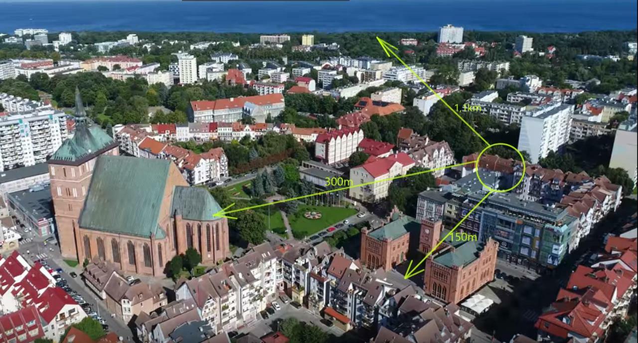 Apartament Kolobrzeg Starowka Welcome Home Exteriör bild